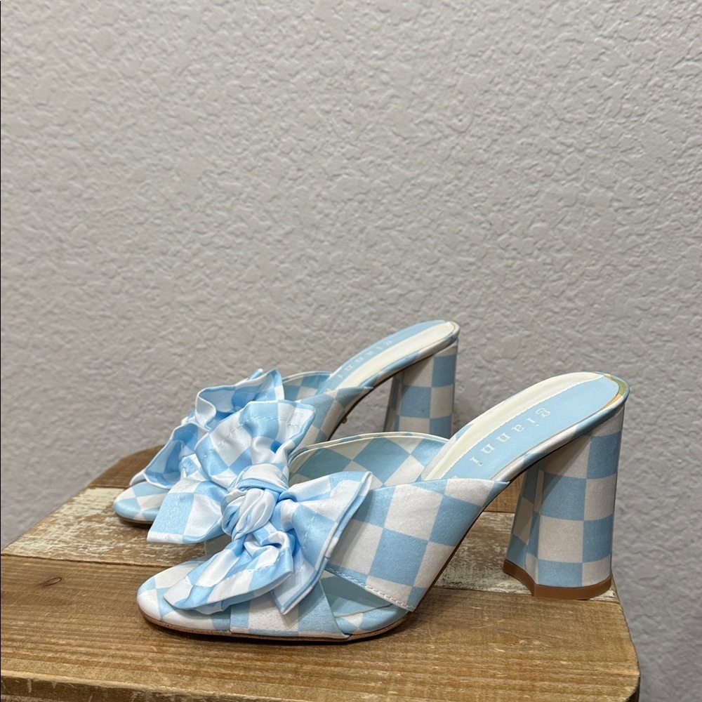 Gianni Bini Checkered Blue White Heel Sandals Size 7.5 - Picture 4 of 7